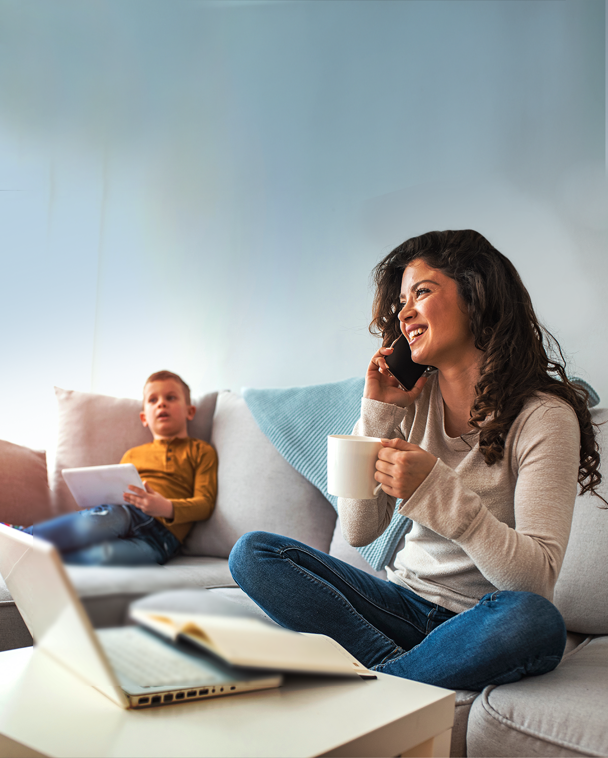 Franqueada Clube Turismo trabalhando em home office